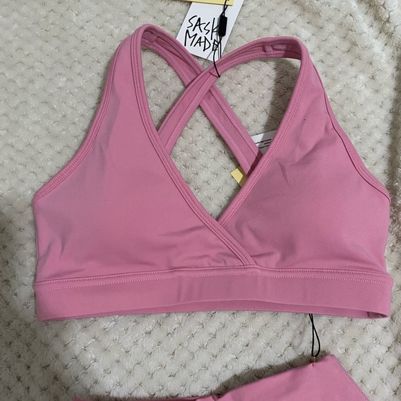 Saski Collection Set - Picture 4 of 5